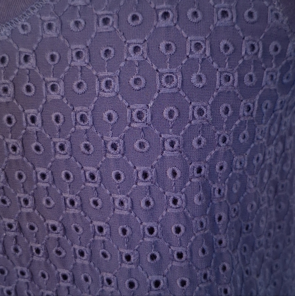 J. Crew Navy Eyelet Sleeveless Blouse Tank Top XS *D3 - Picture 5 of 7